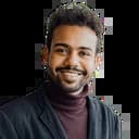 Portrait of Luke, e-commerce store owner