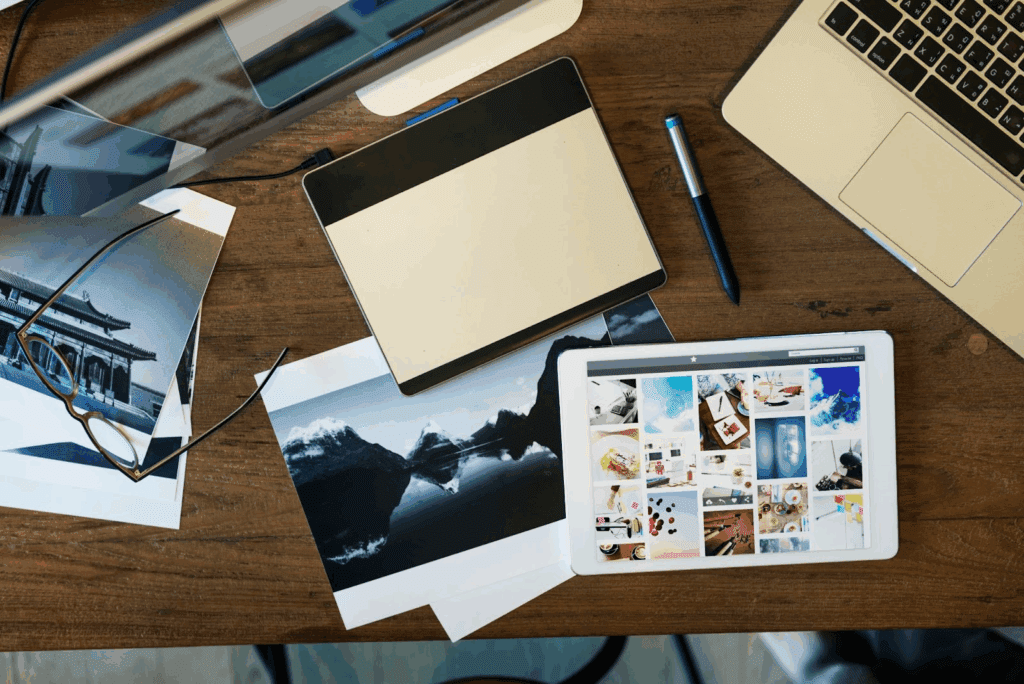 image – VidAU.ai Work setup with picture to video ai free